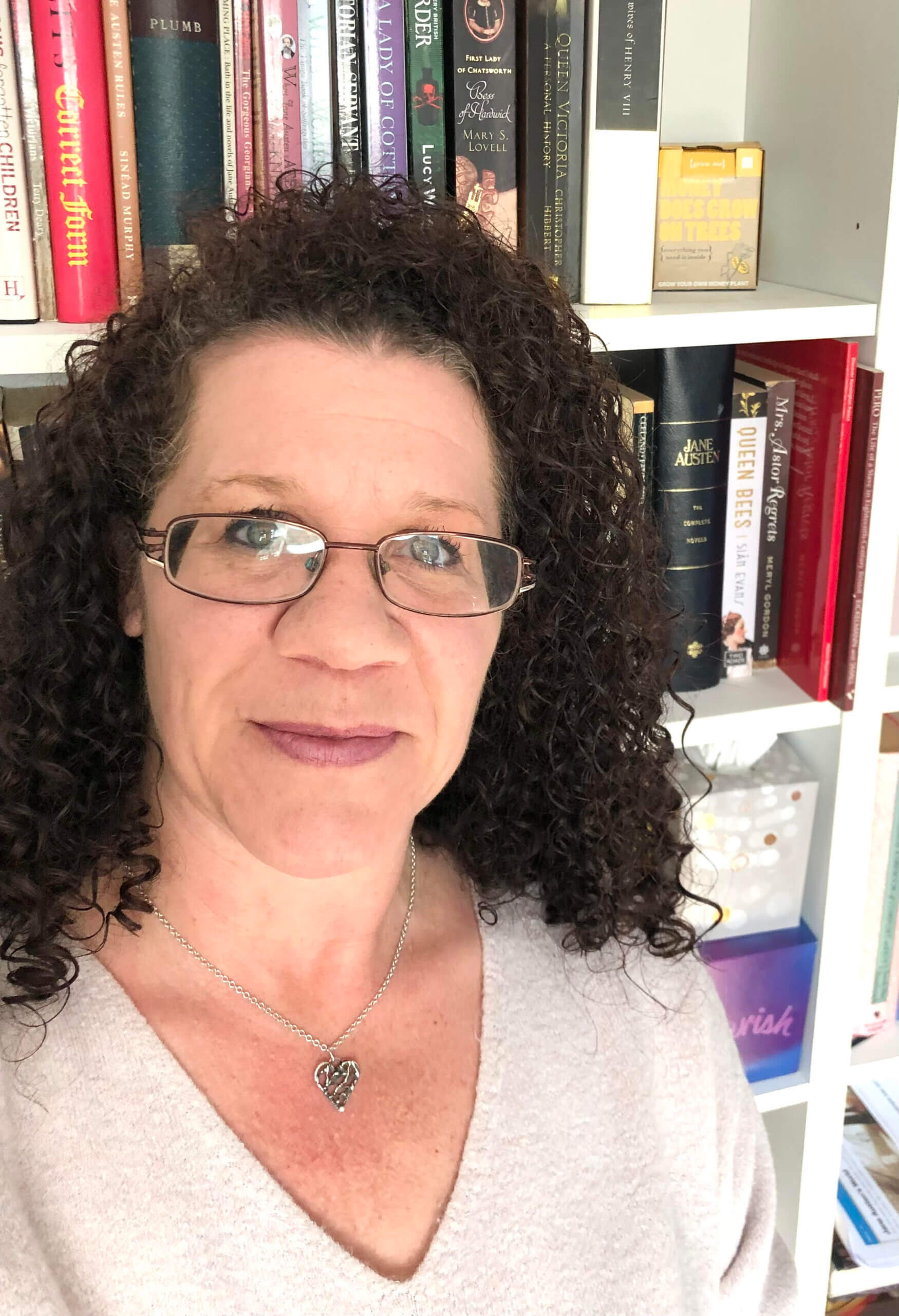 Author Rachel Brimble 2022 Bio Photo